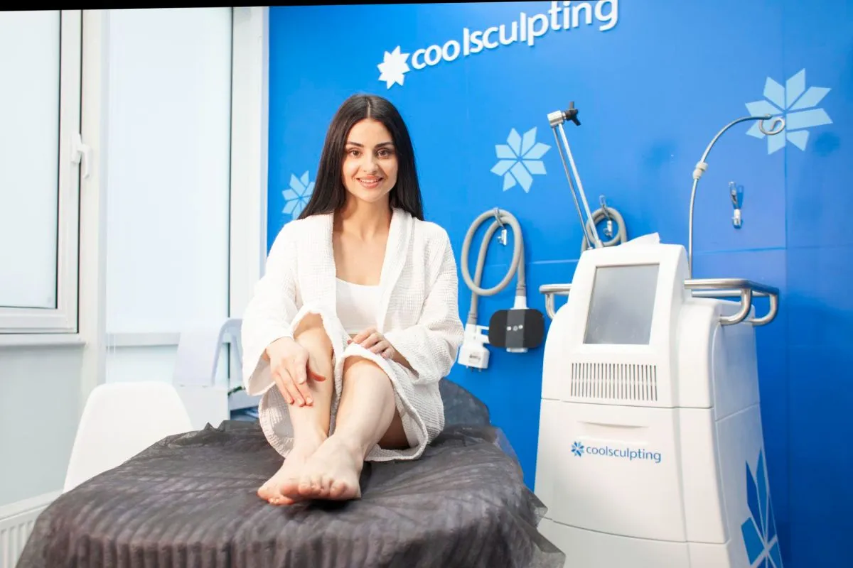 CoolSculpting+client-1920w (1) CoolSculpting+client-1920w (1)